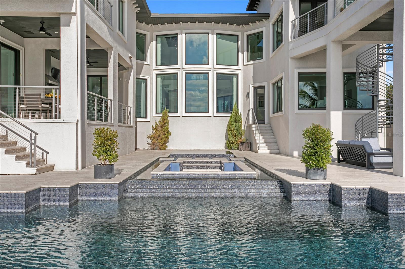 TB8446032 Property Photo