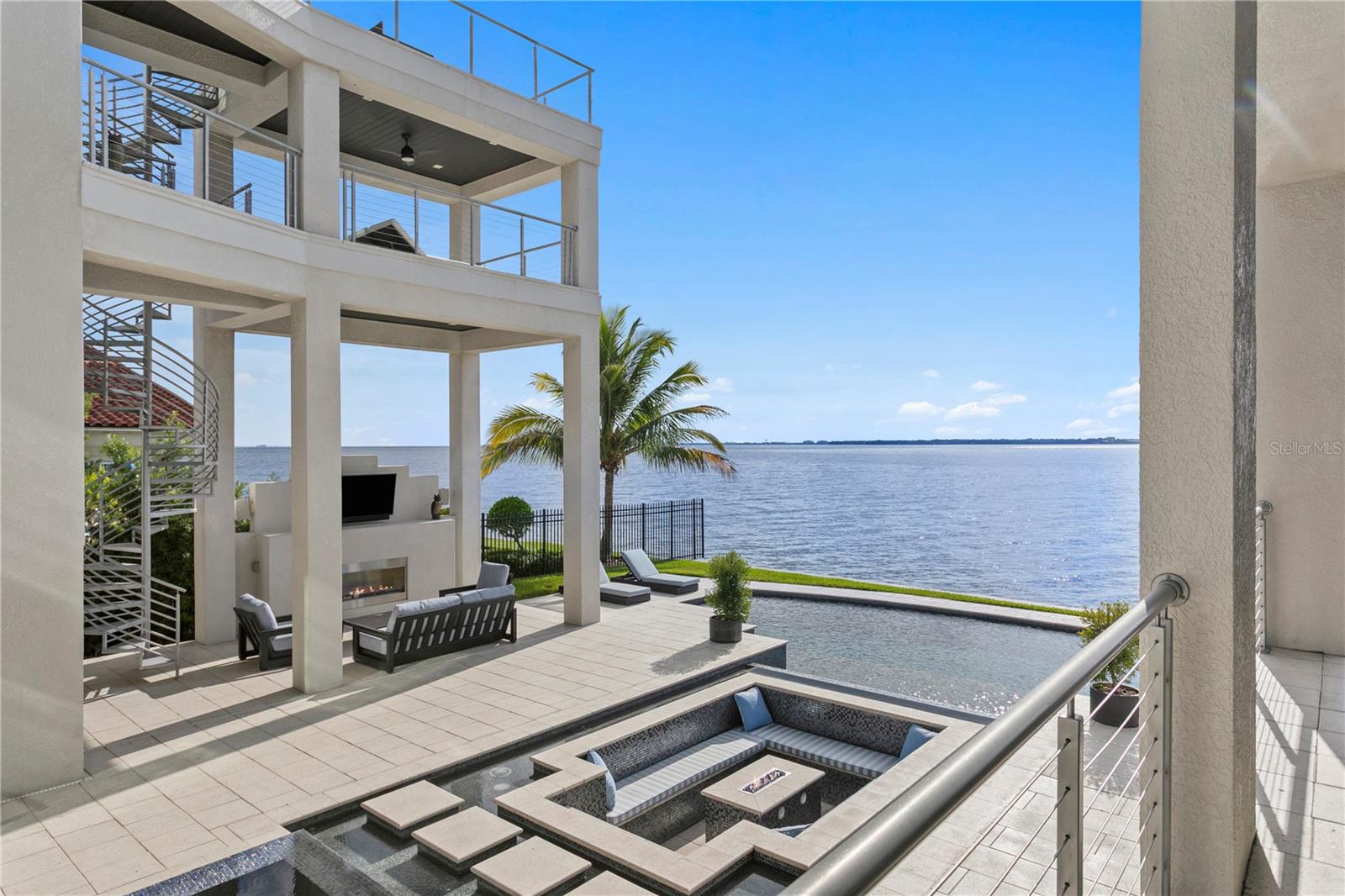 TB8446032 Property Photo