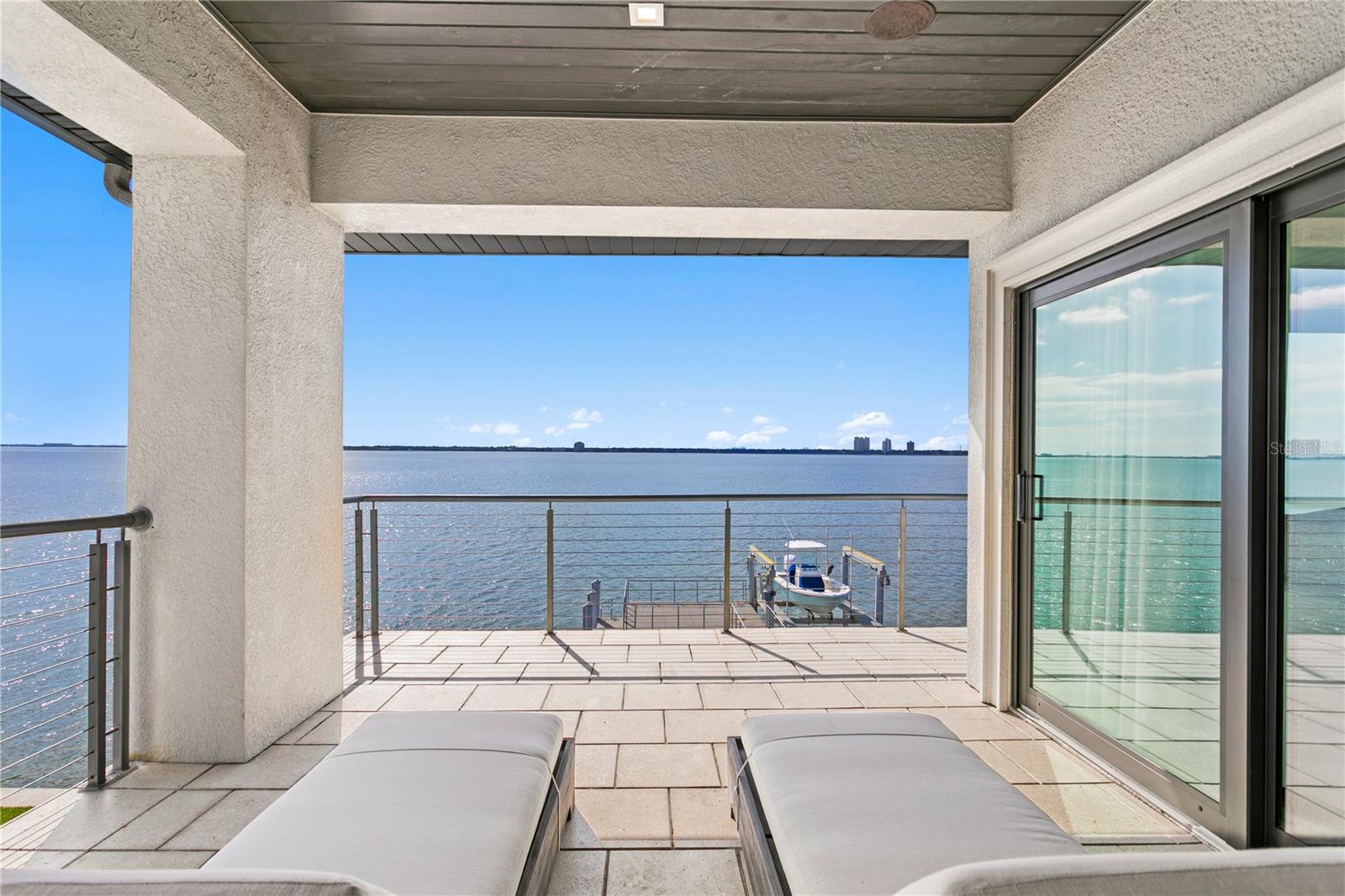 TB8446032 Property Photo