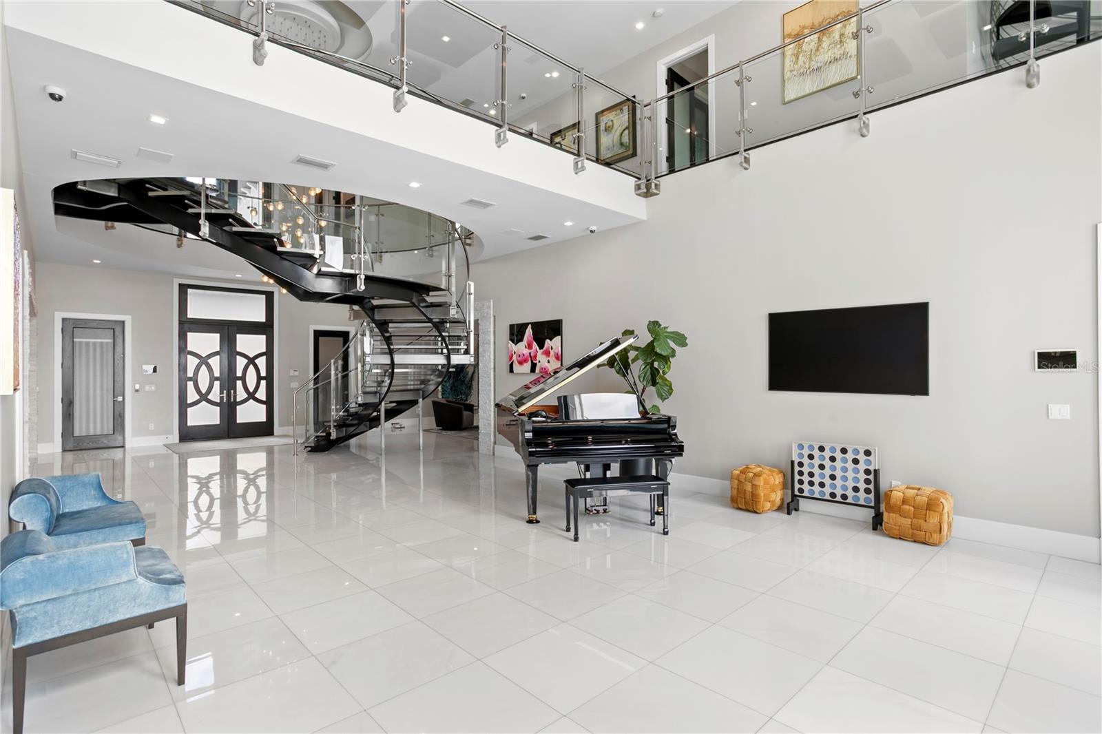 TB8446032 Property Photo