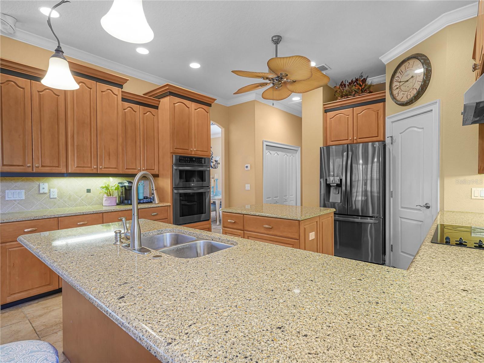 565 WHISPER WOODS DR, LAKELAND, FL, 33813