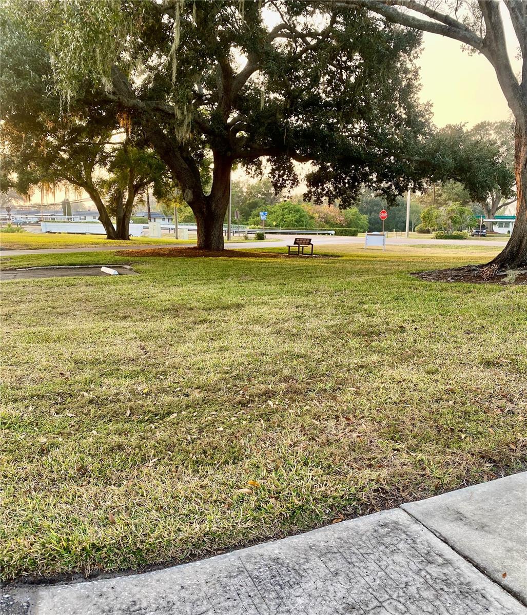 W7880568 Property Photo