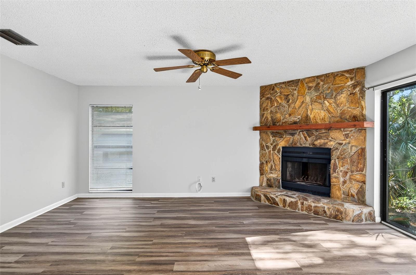 5615 N MCKAY AVE, TAMPA, FL, 33603