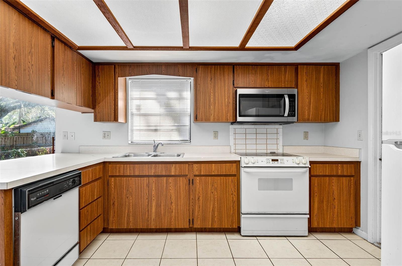 5615 N MCKAY AVE, TAMPA, FL, 33603