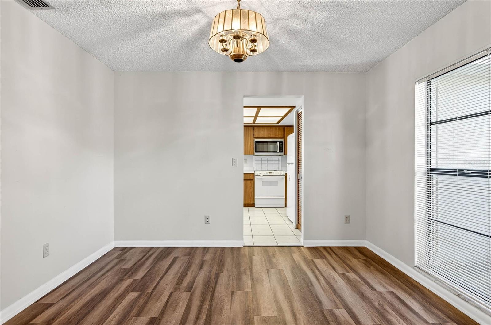 5615 N MCKAY AVE, TAMPA, FL, 33603