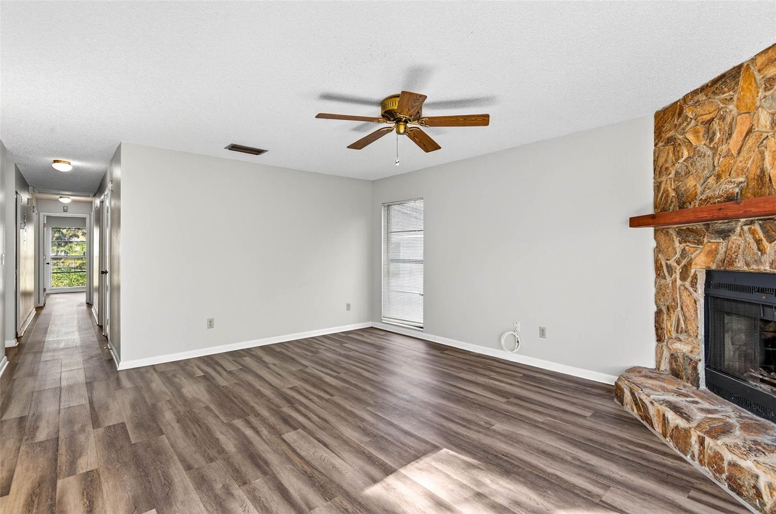 5615 N MCKAY AVE, TAMPA, FL, 33603