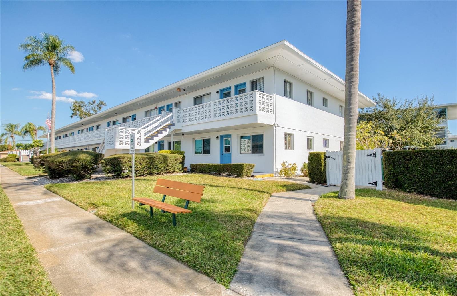 8555 N 112TH ST #205, SEMINOLE, FL, 33772