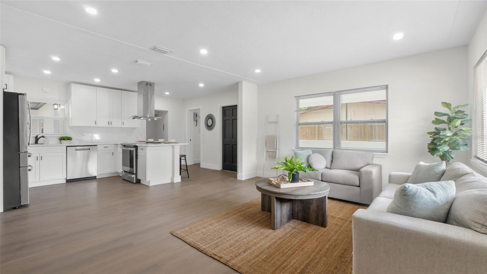 4371 80TH AVE N, PINELLAS PARK, FL, 33781