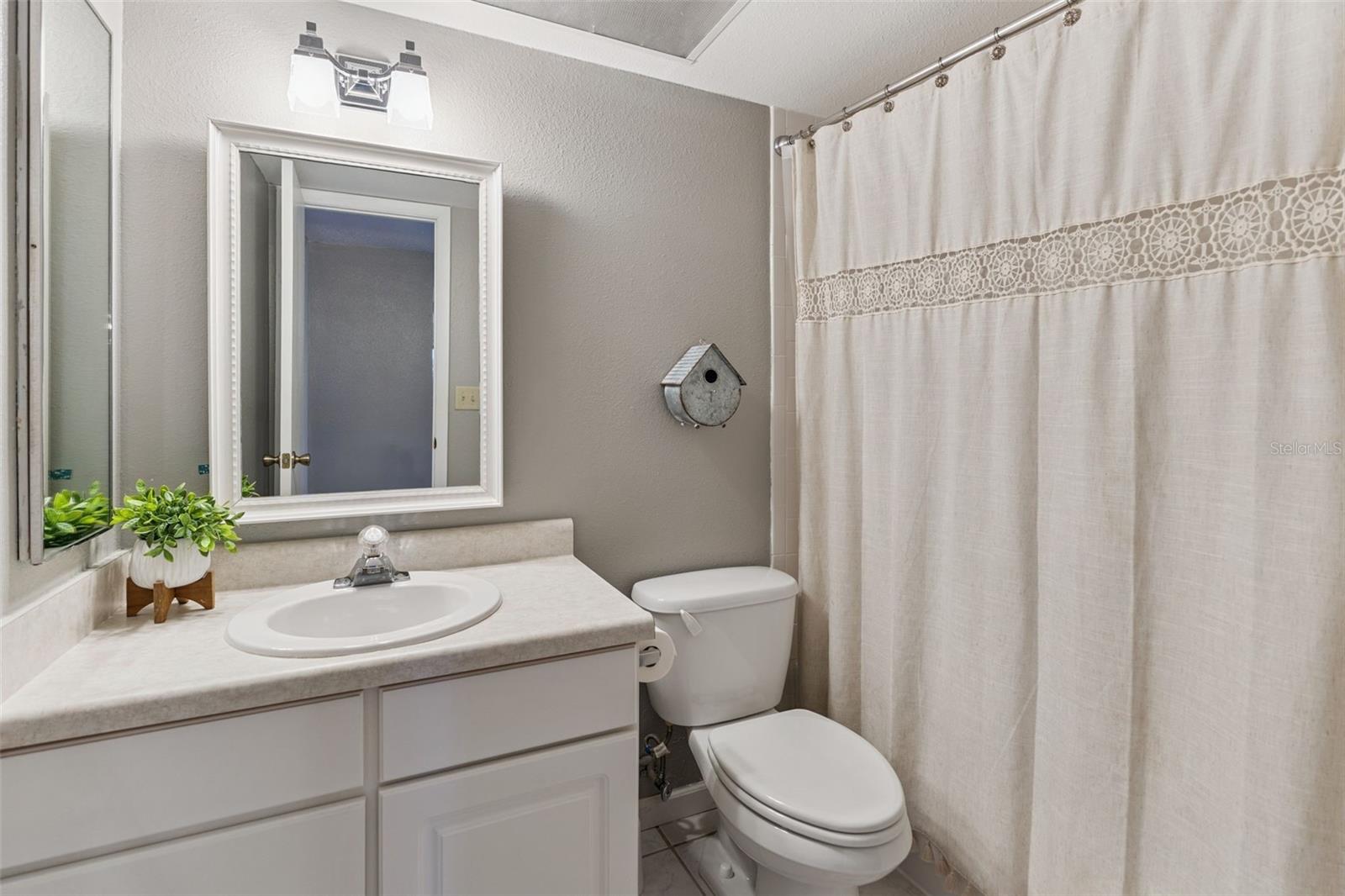 P4936974 Property Photo