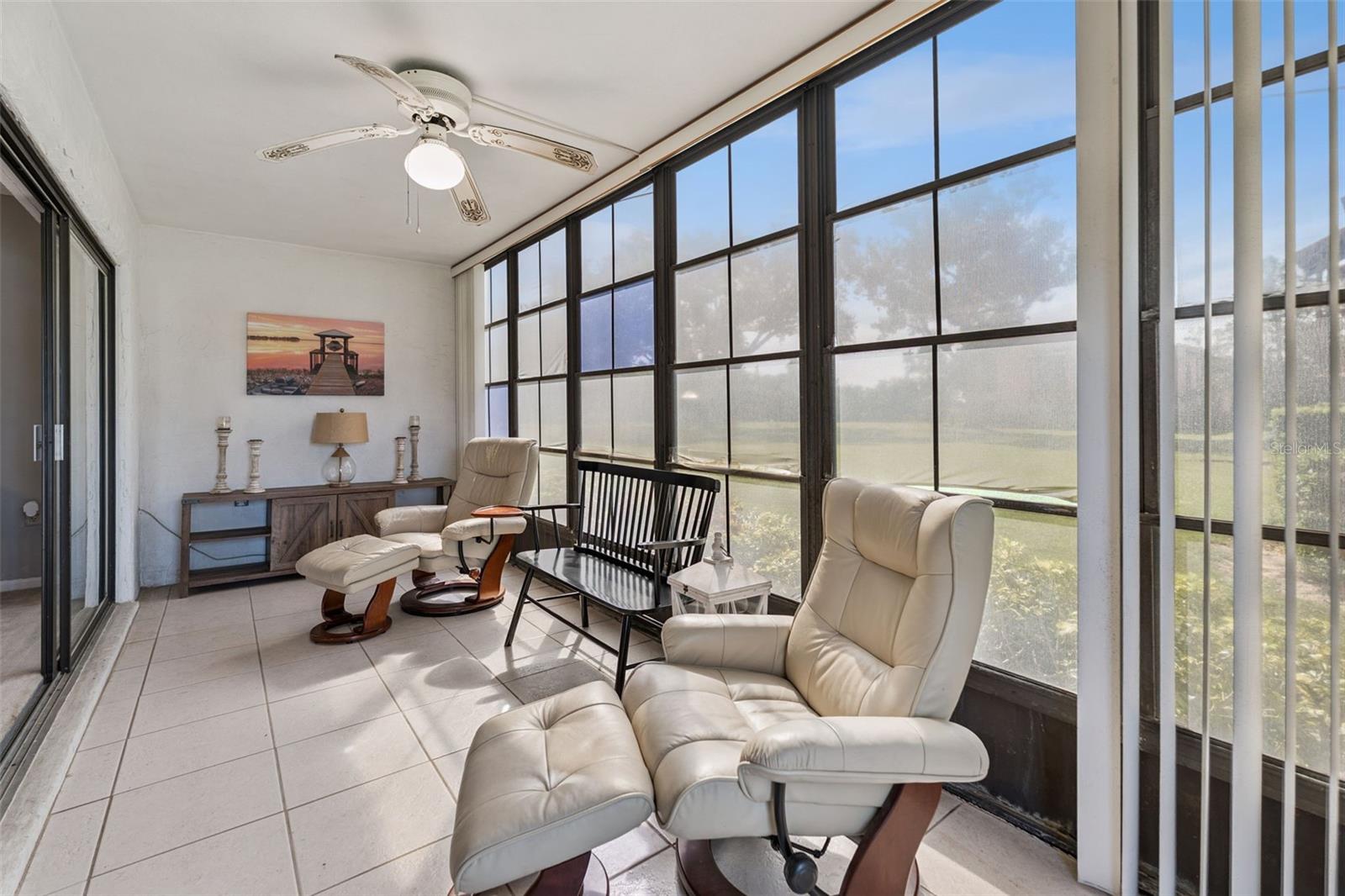 P4936974 Property Photo