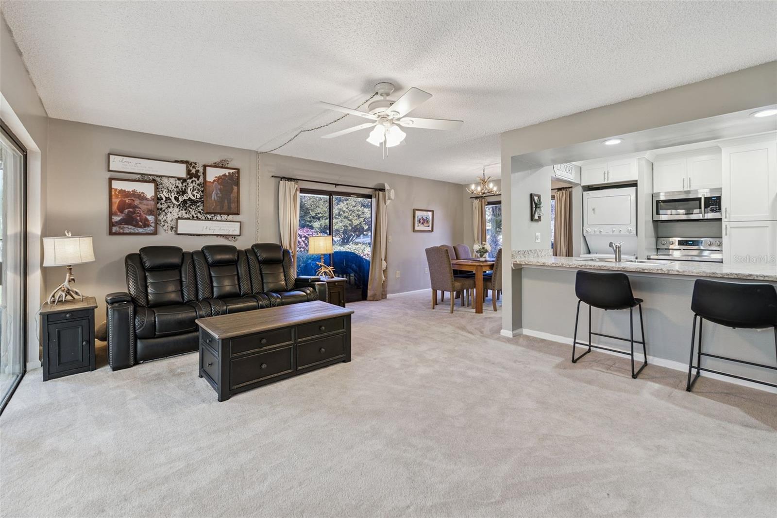 P4936974 Property Photo