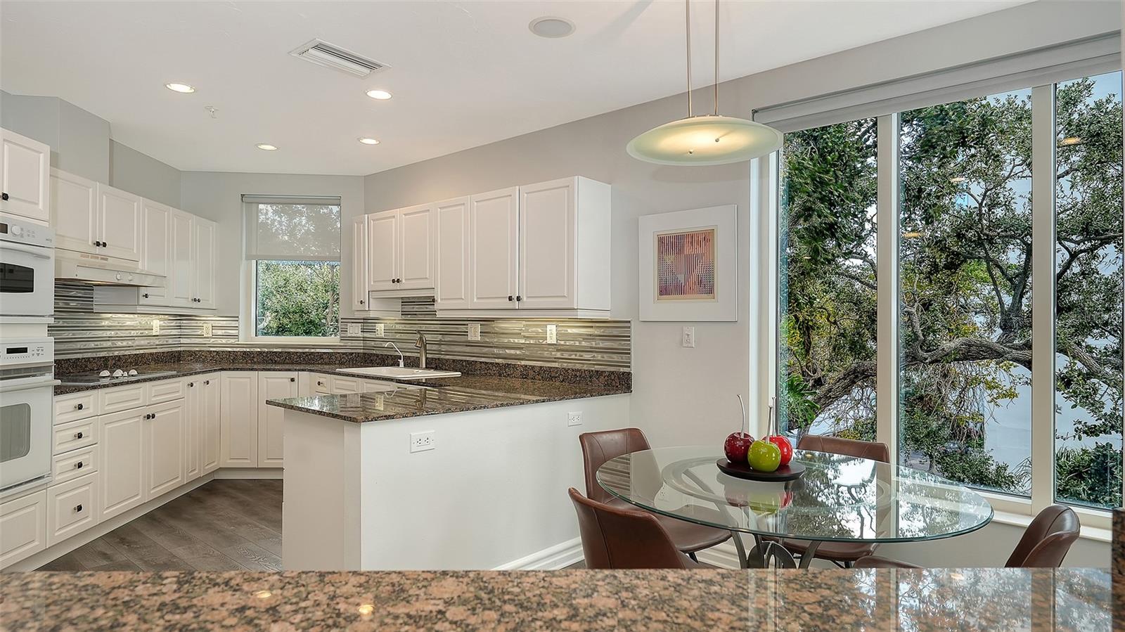 A4671352 Property Photo