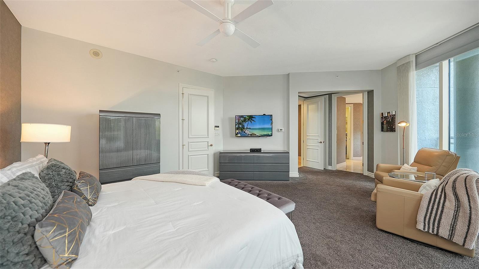 A4671352 Property Photo