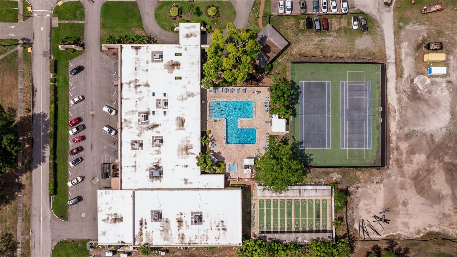 TB8446127 Property Photo