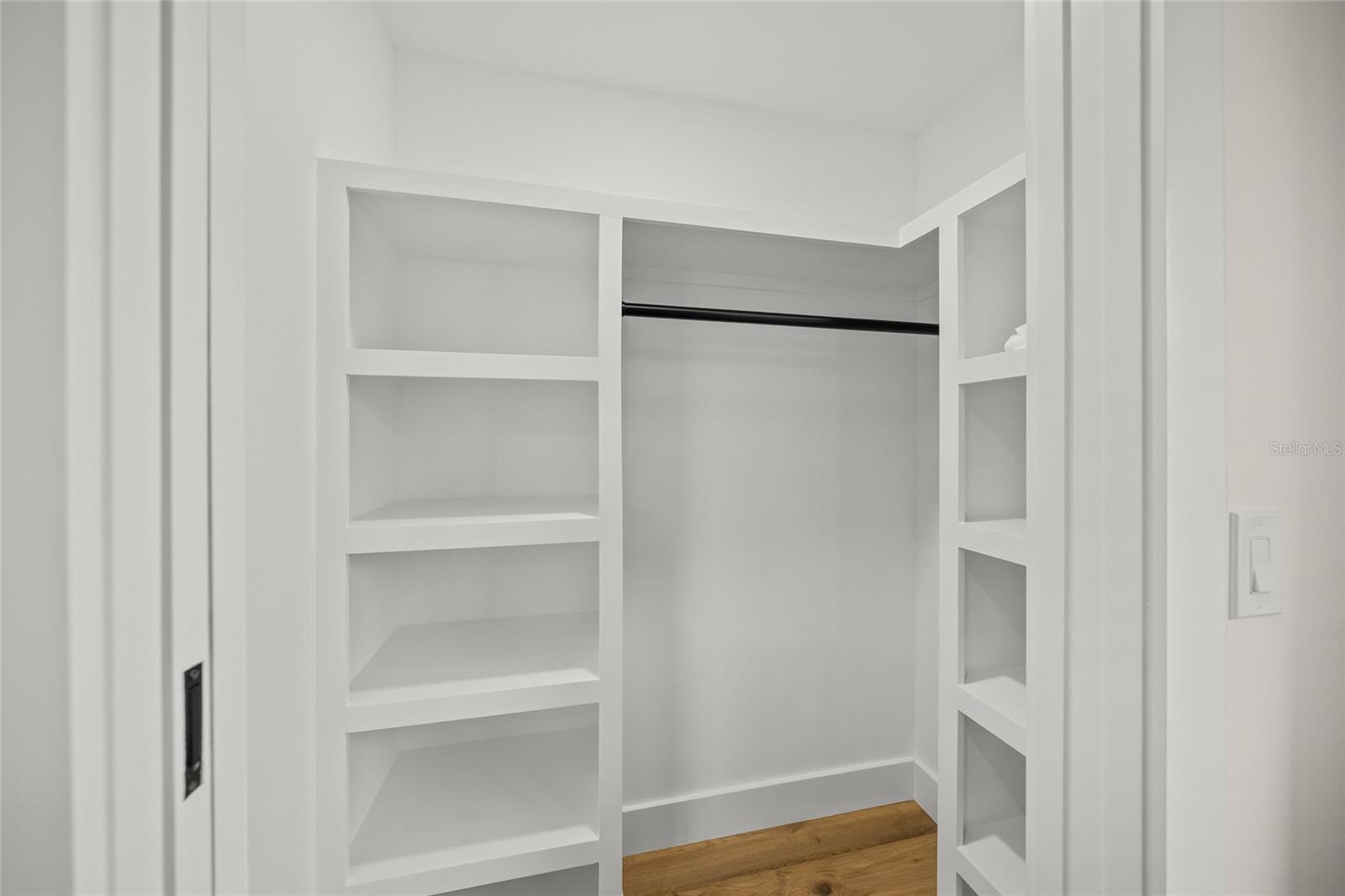 A4671356 Property Photo