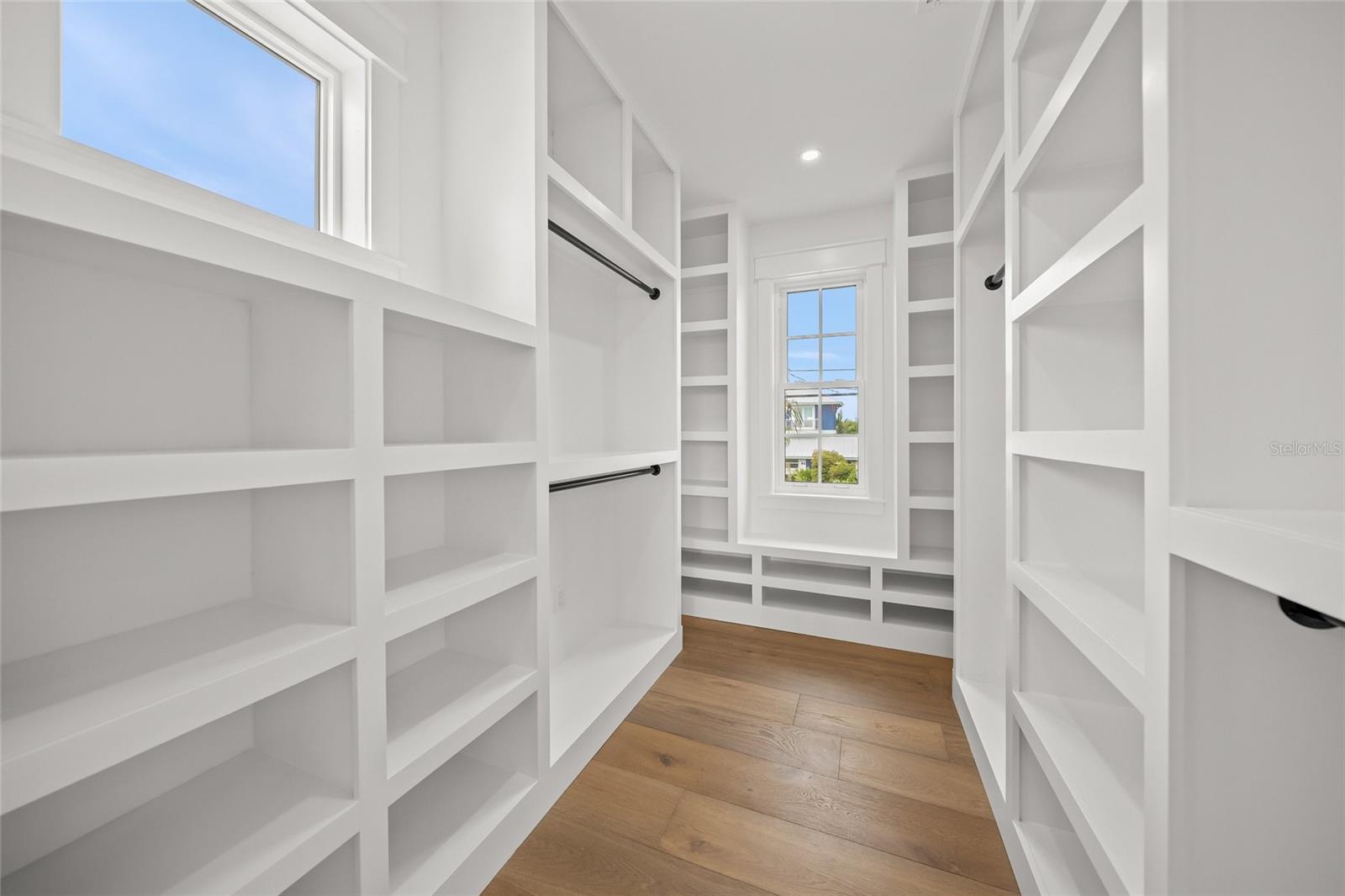 A4671356 Property Photo