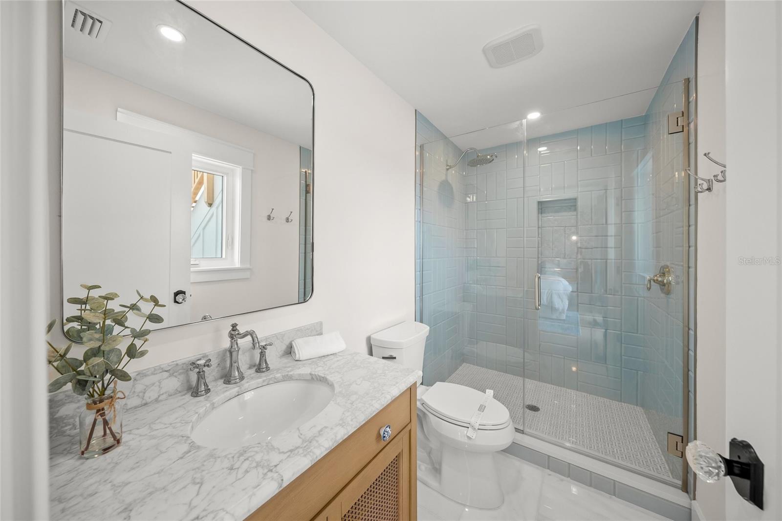 A4671356 Property Photo