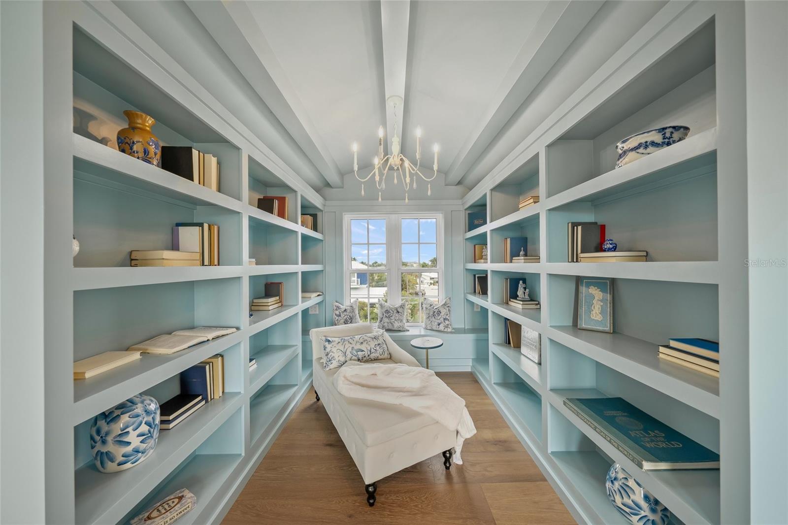 A4671356 Property Photo