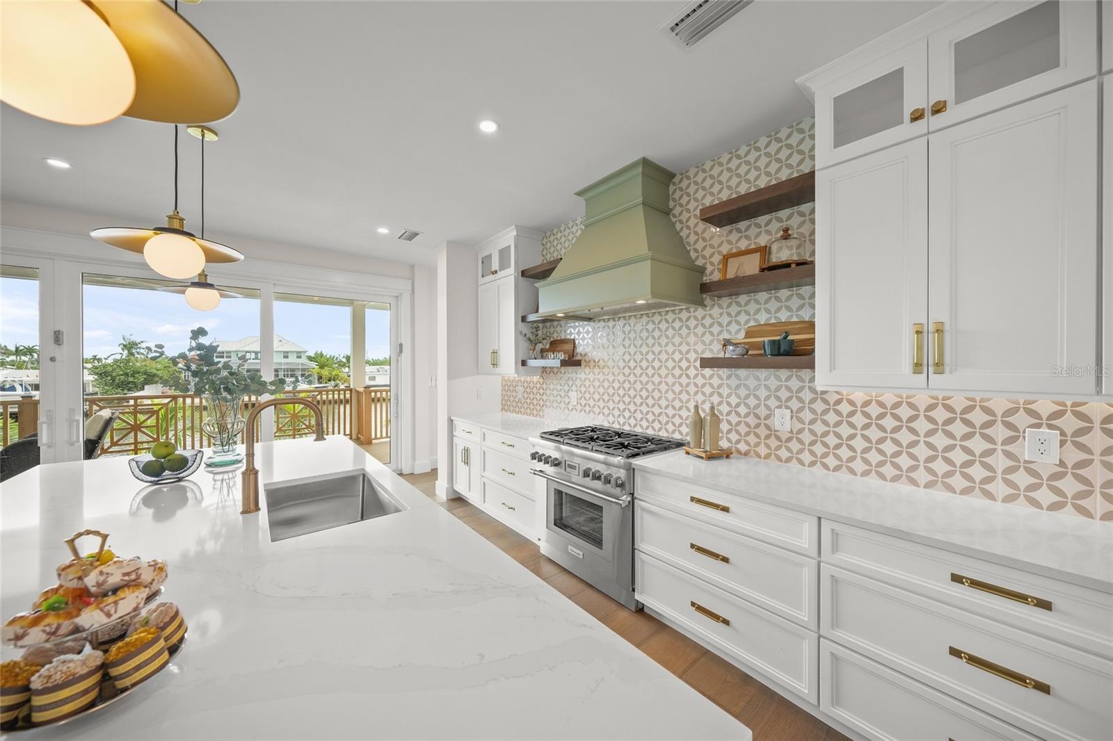 A4671356 Property Photo