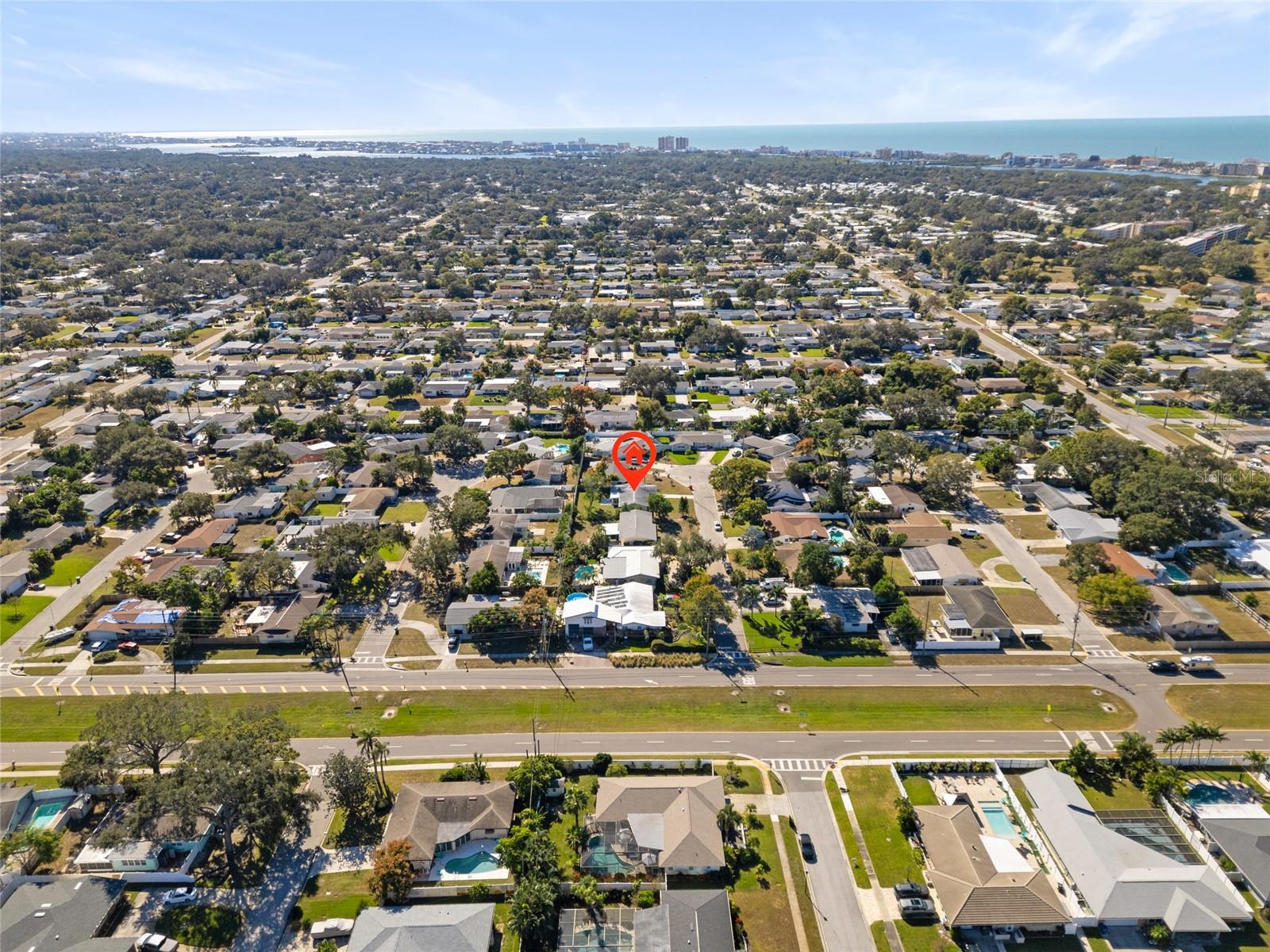 10095 NASSAU CT, SEMINOLE, FL, 33776