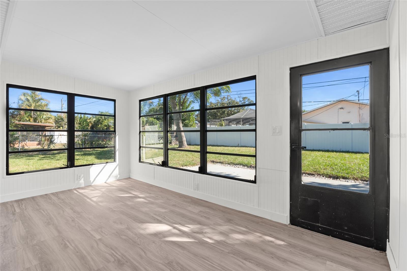 10095 NASSAU CT, SEMINOLE, FL, 33776