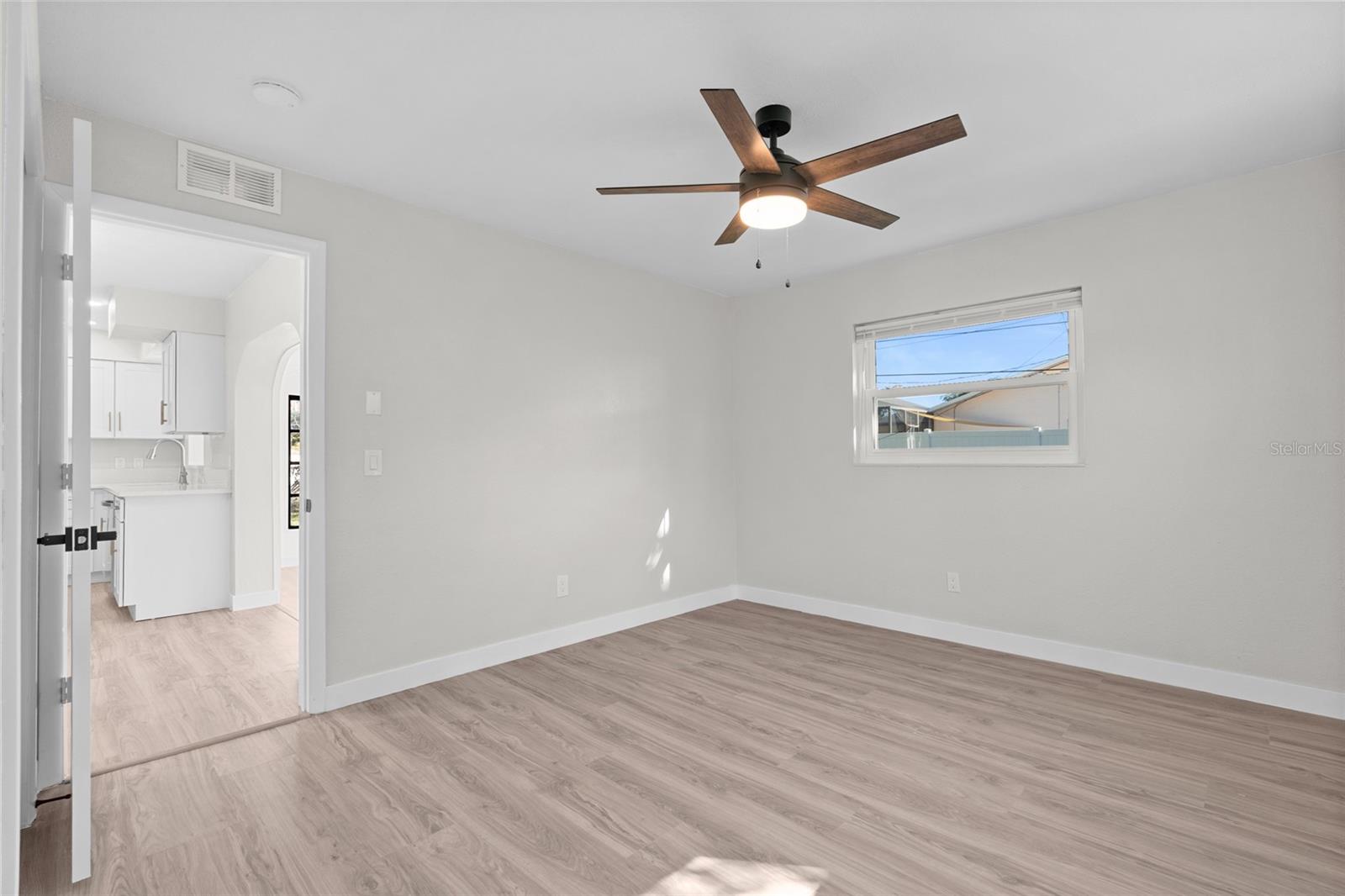 10095 NASSAU CT, SEMINOLE, FL, 33776