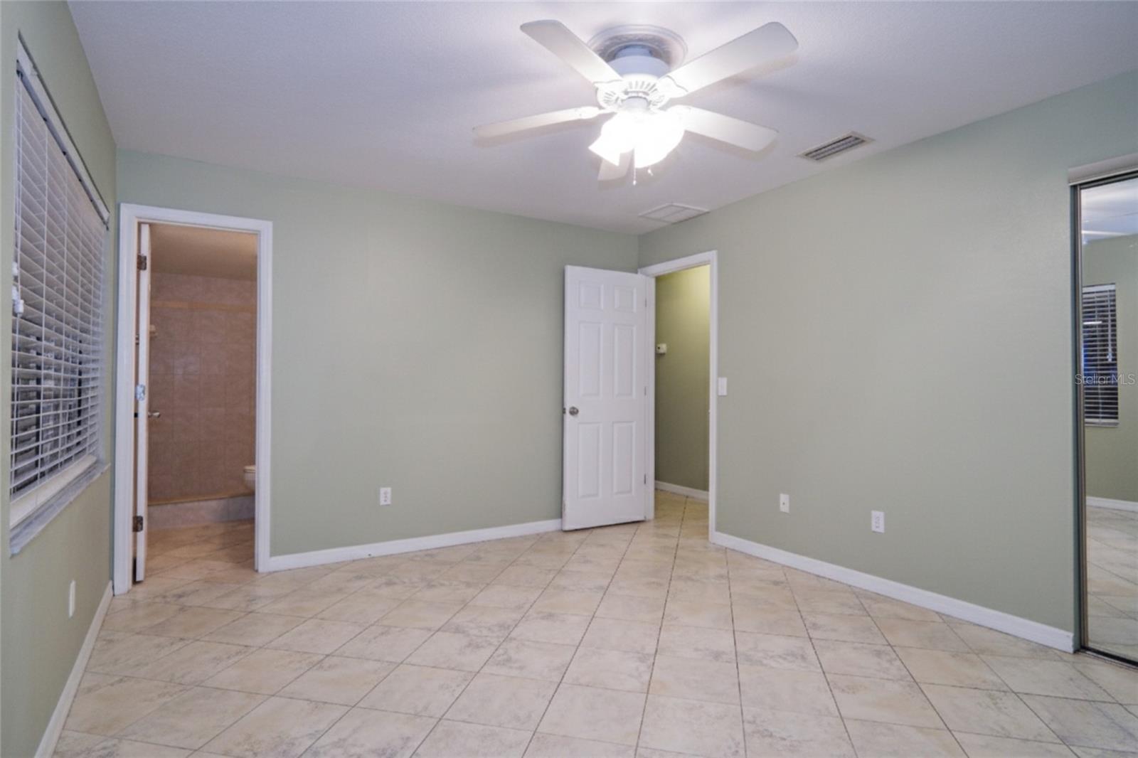 11213 CREEKVIEW DR, RIVERVIEW, FL, 33569