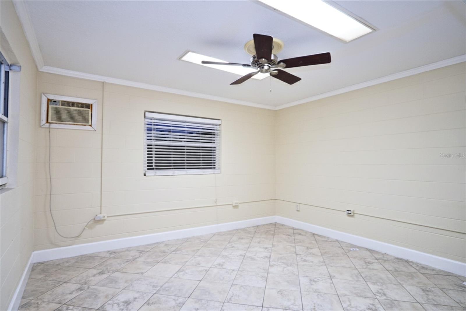 11213 CREEKVIEW DR, RIVERVIEW, FL, 33569