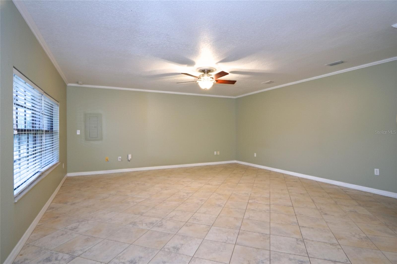 11213 CREEKVIEW DR, RIVERVIEW, FL, 33569