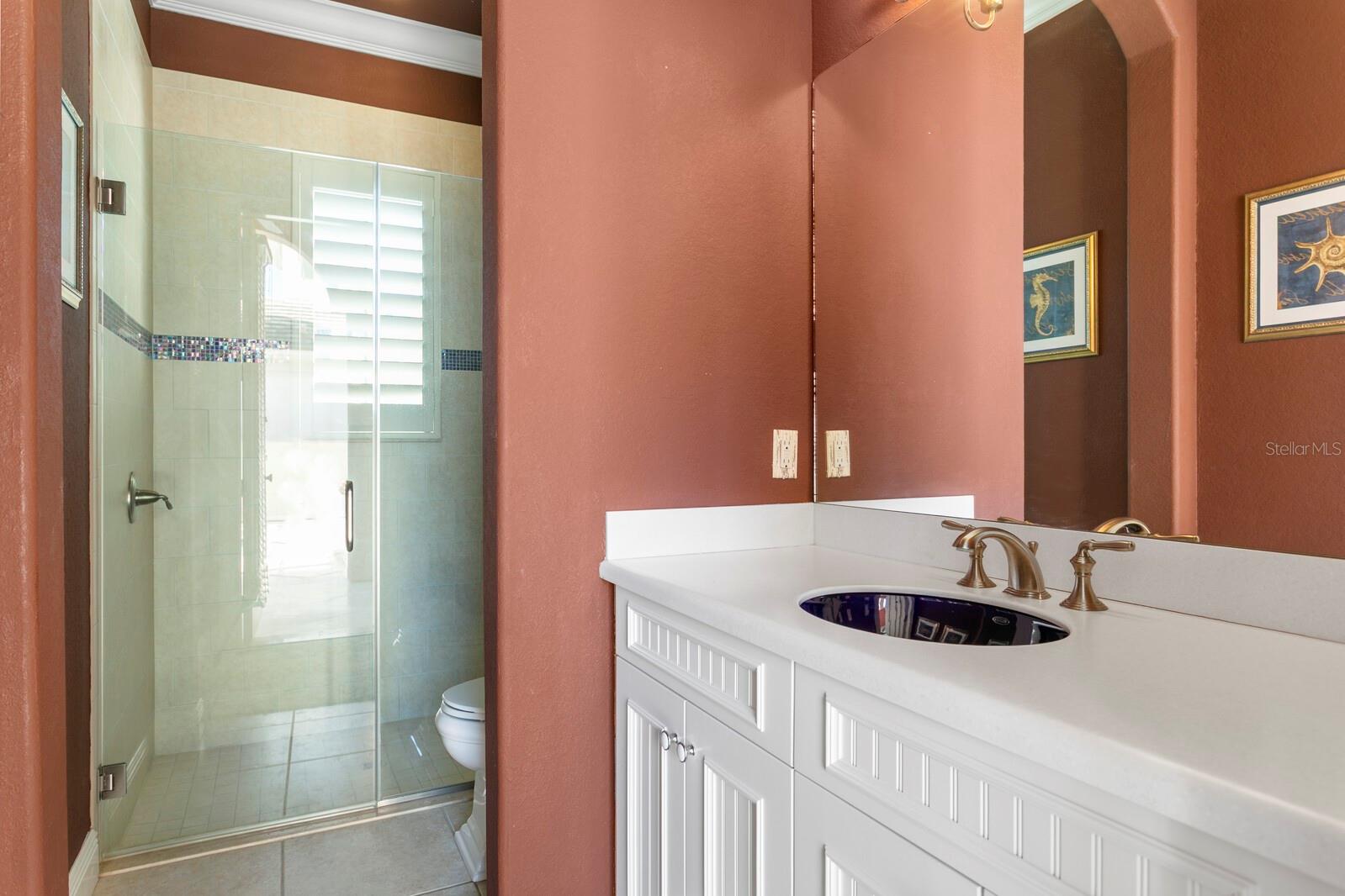 4912 YACHT CLUB DR, TAMPA, FL, 33616