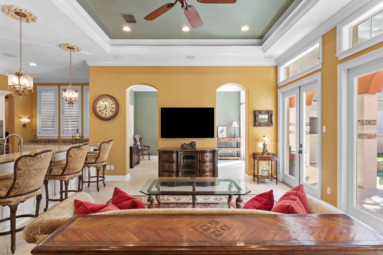 4912 YACHT CLUB DR, TAMPA, FL, 33616