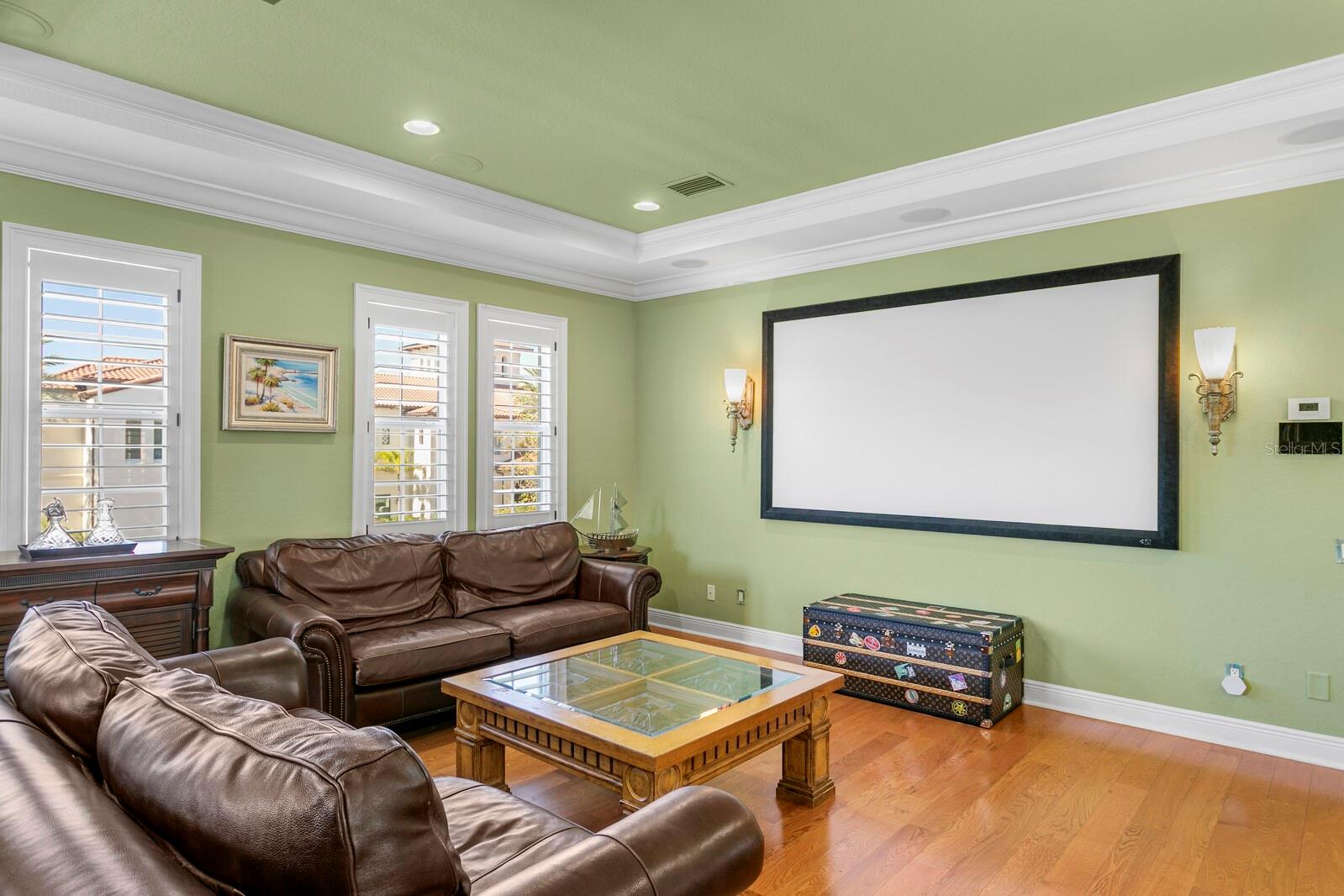 4912 YACHT CLUB DR, TAMPA, FL, 33616