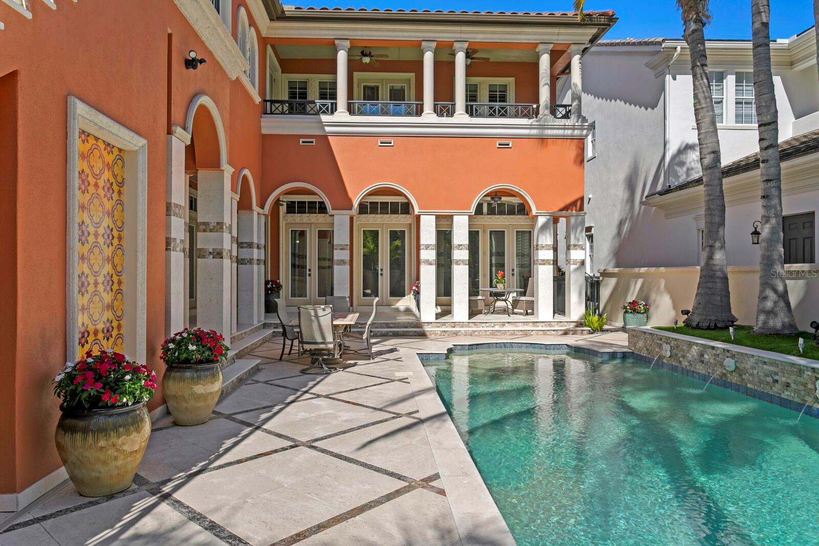 4912 YACHT CLUB DR, TAMPA, FL, 33616