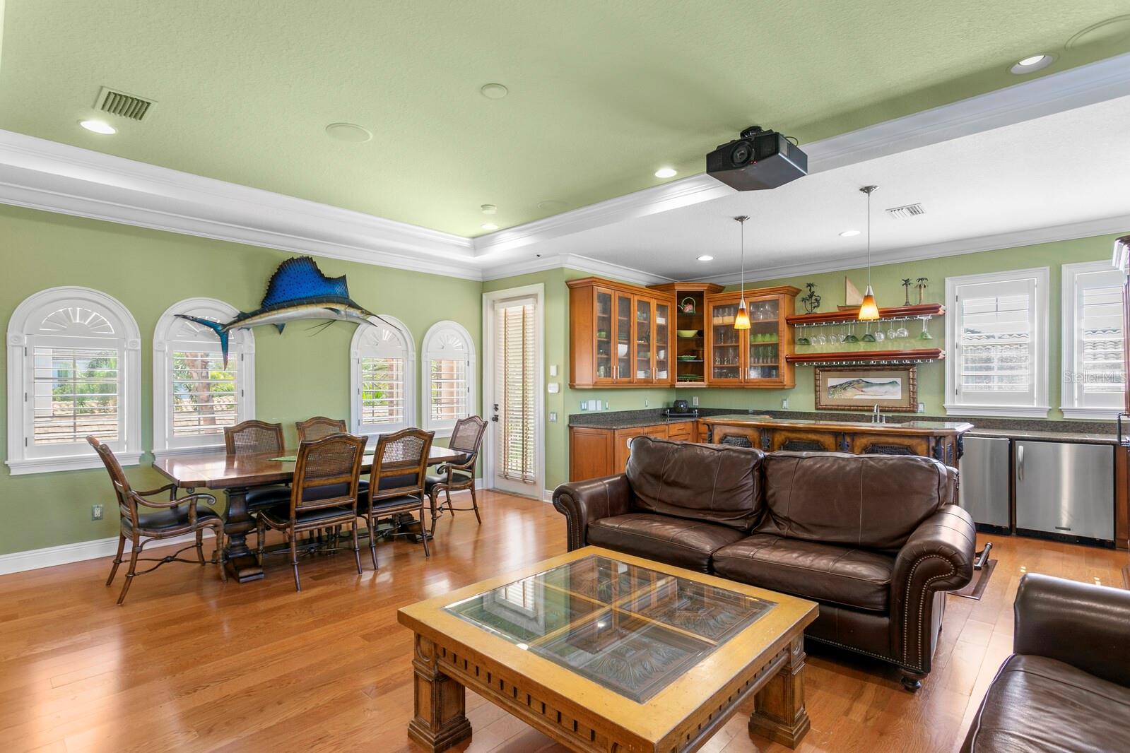 4912 YACHT CLUB DR, TAMPA, FL, 33616