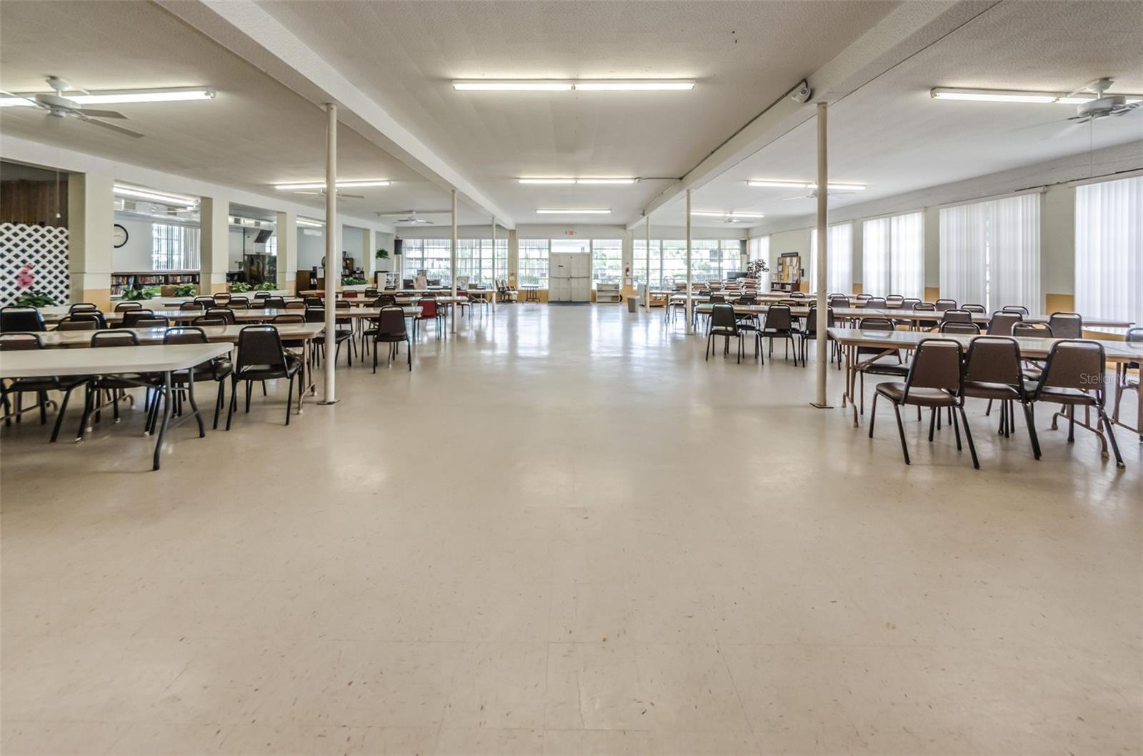 4011 55TH WAY N #935, KENNETH CITY, FL, 33709