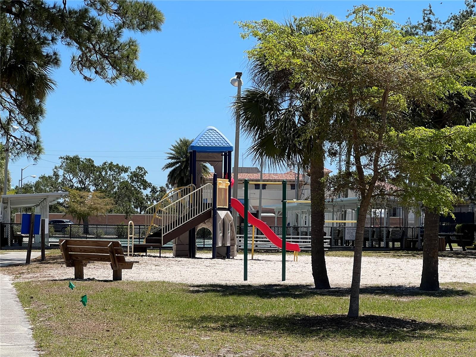 504 NARVAEZI ST #126, VENICE, FL, 34285