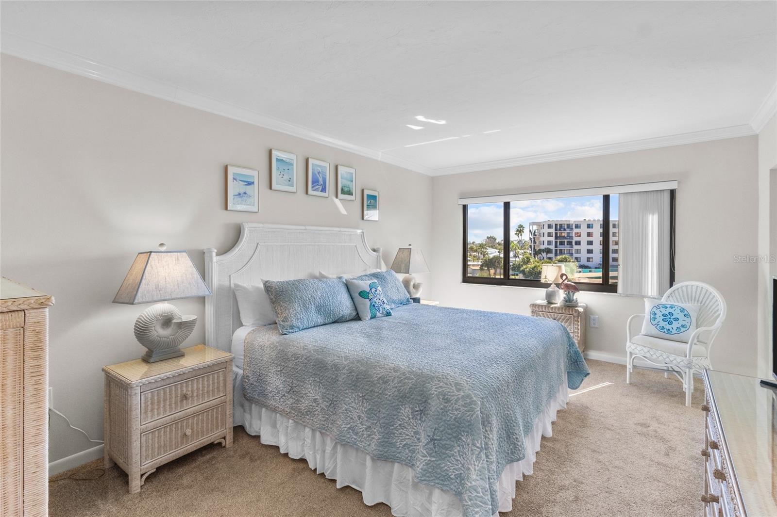 6236 MIDNIGHT PASS RD #305, SARASOTA, FL, 34242