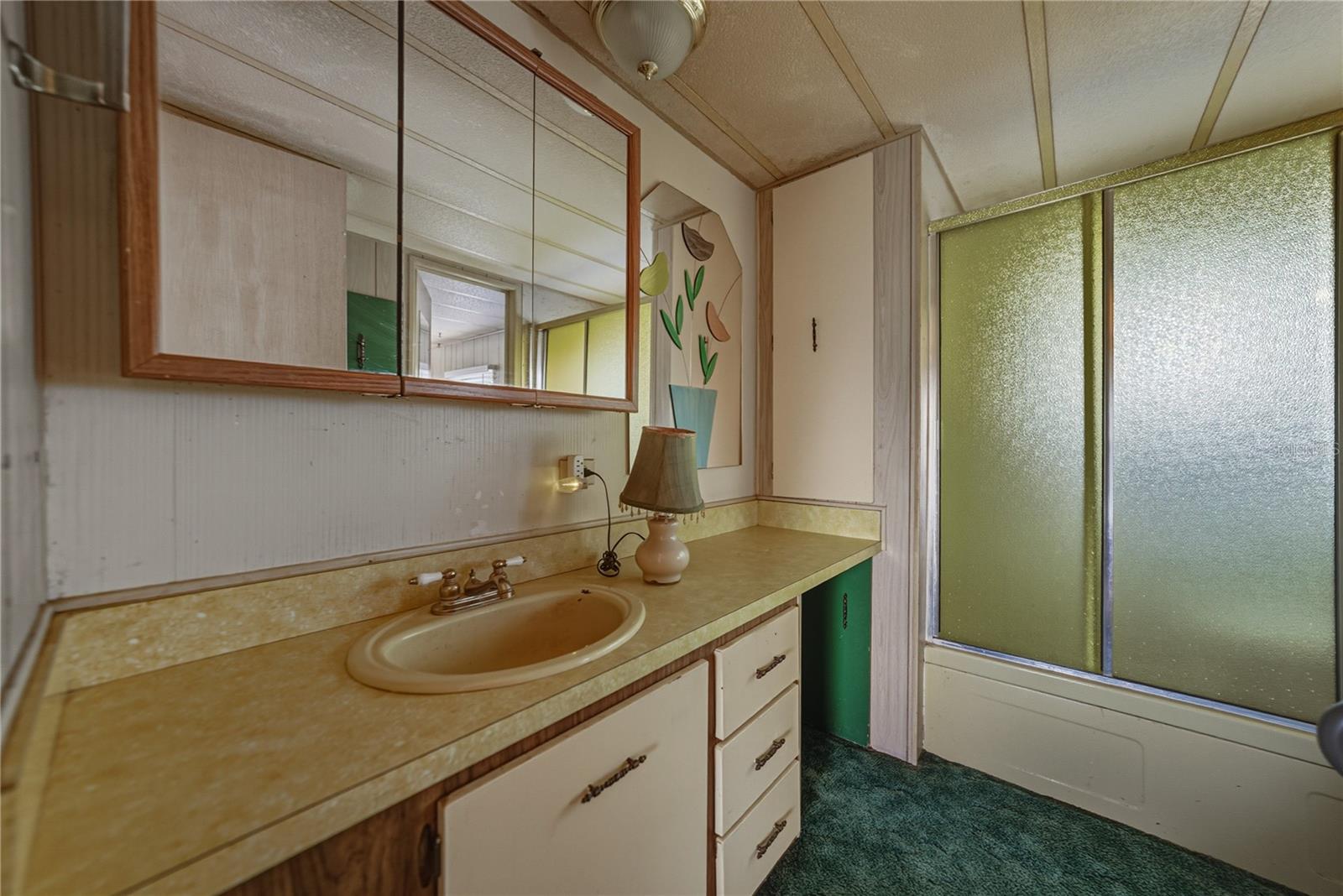 TB8446352 Property Photo