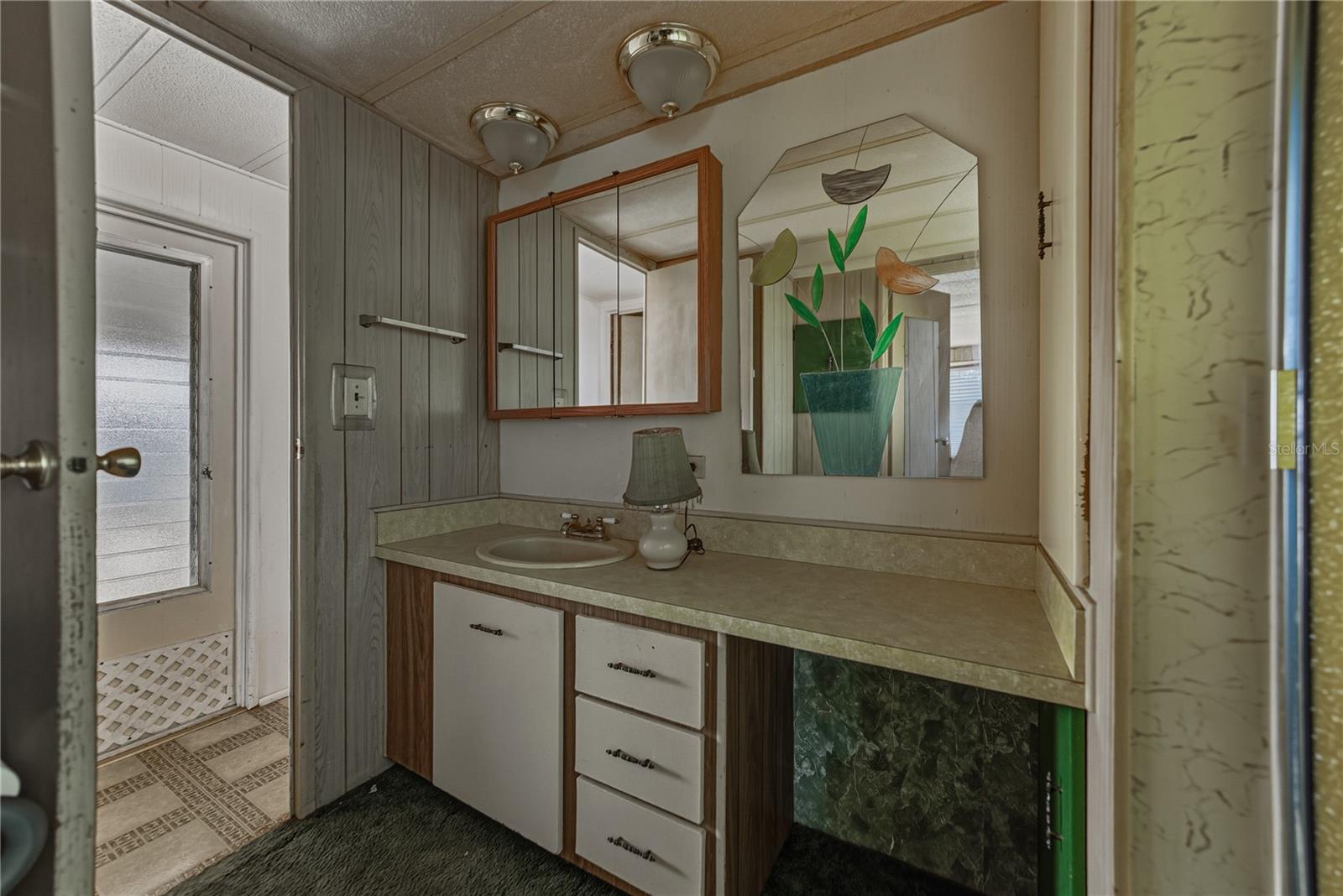 TB8446352 Property Photo