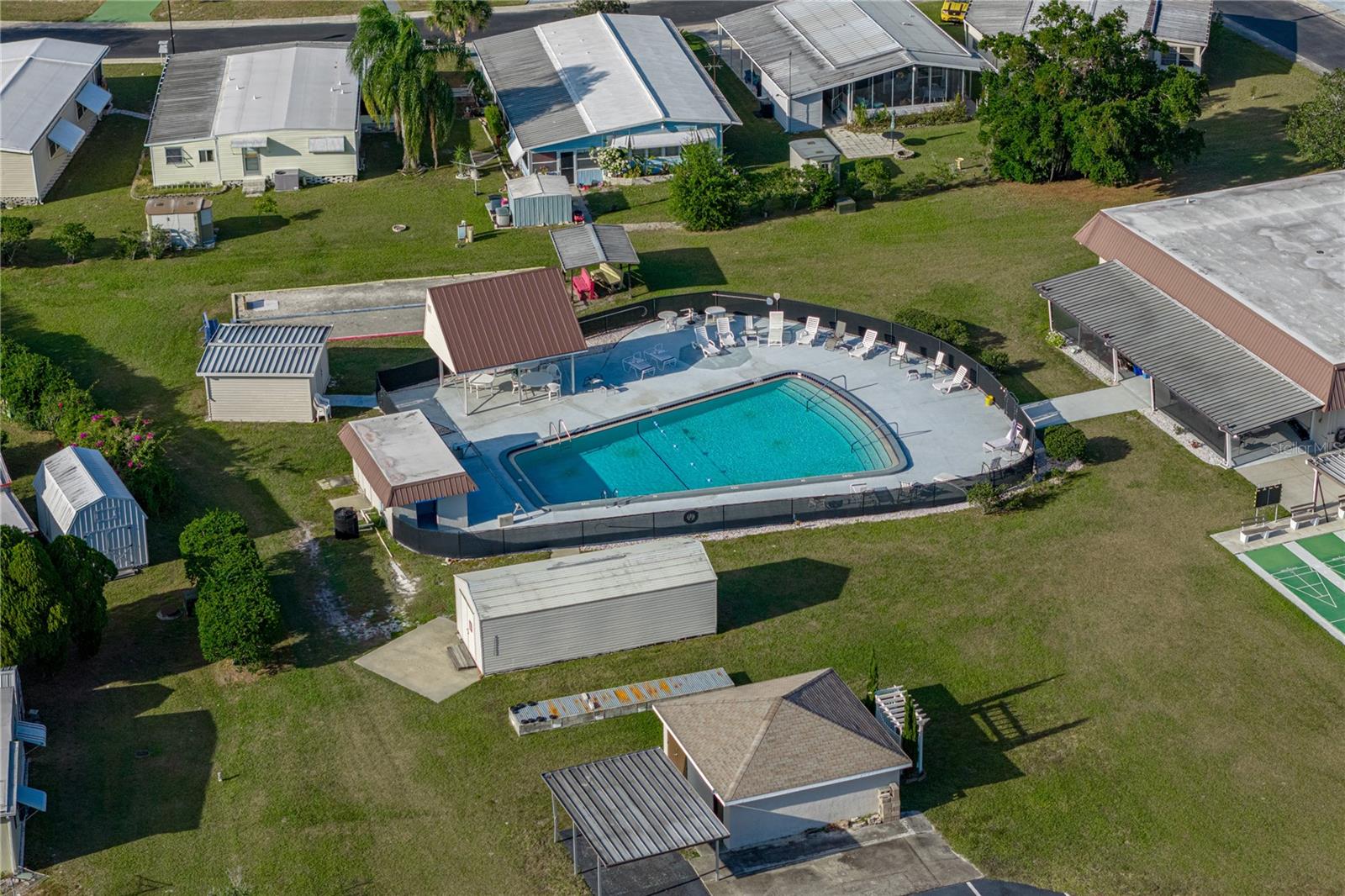 TB8446352 Property Photo