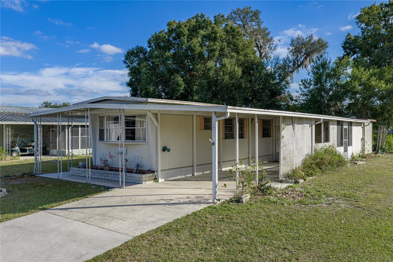 TB8446352 Property Photo