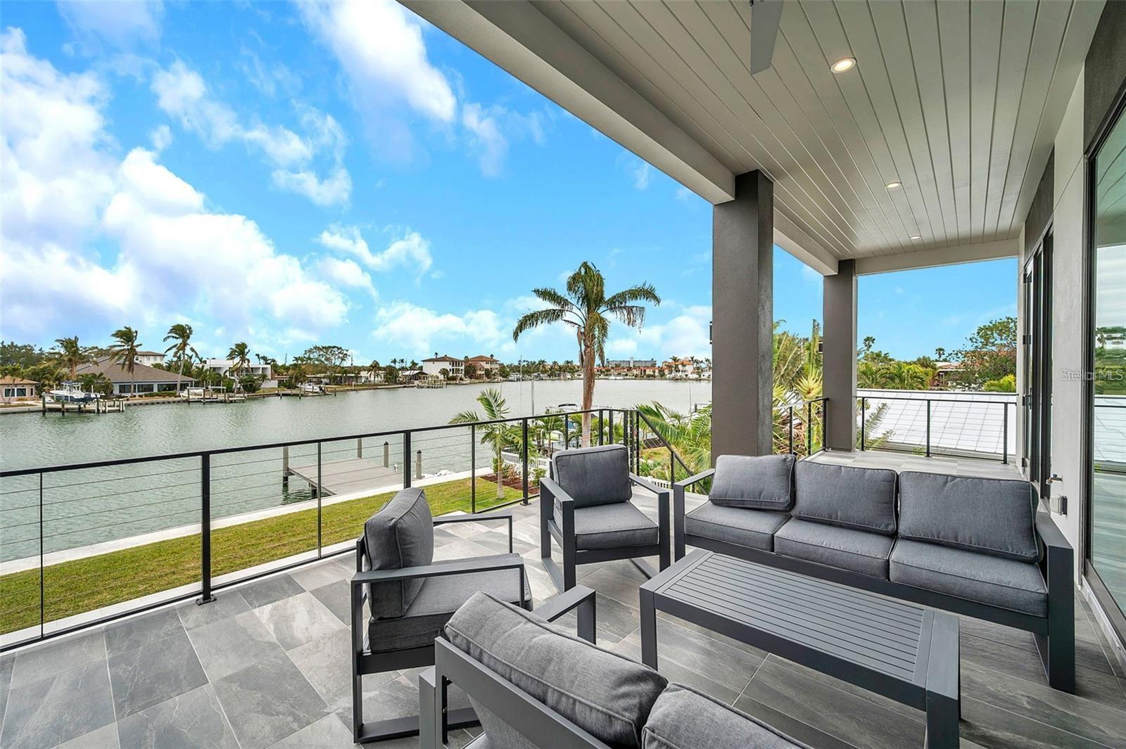 C7517469 Property Photo