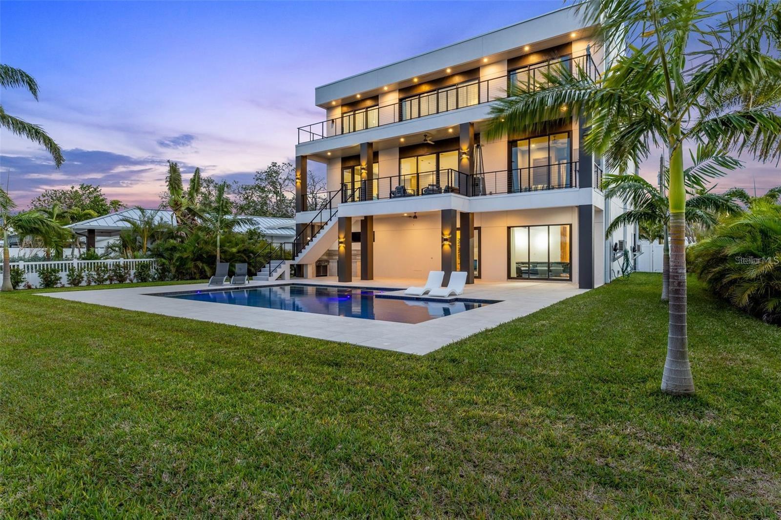 C7517469 Property Photo