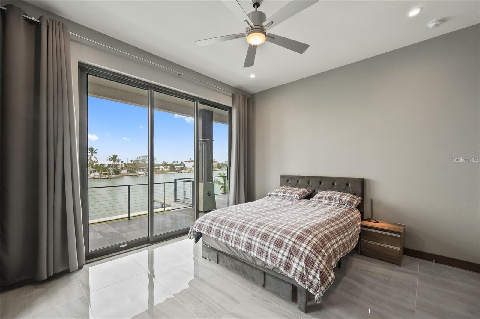 C7517469 Property Photo