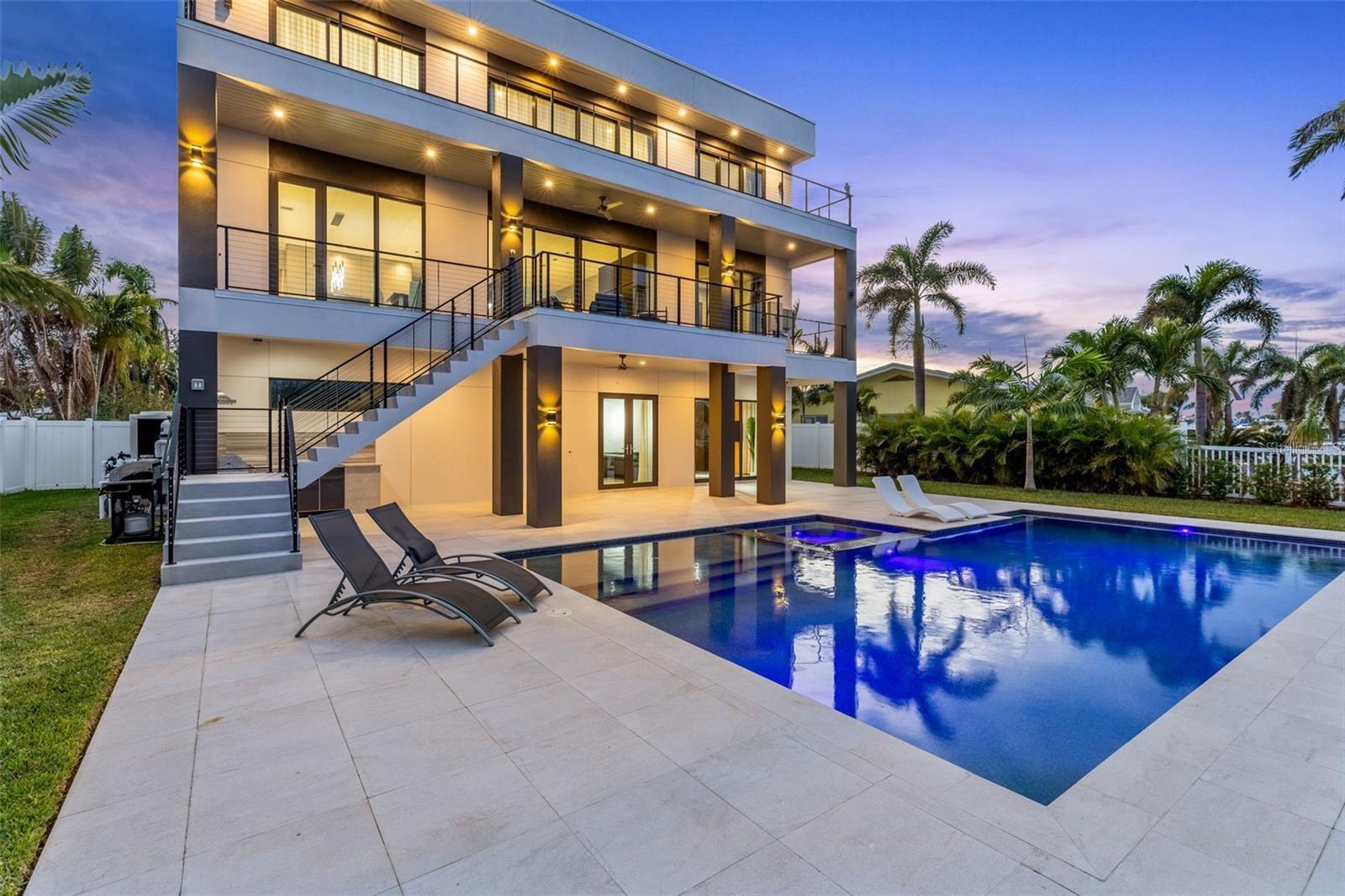 C7517469 Property Photo