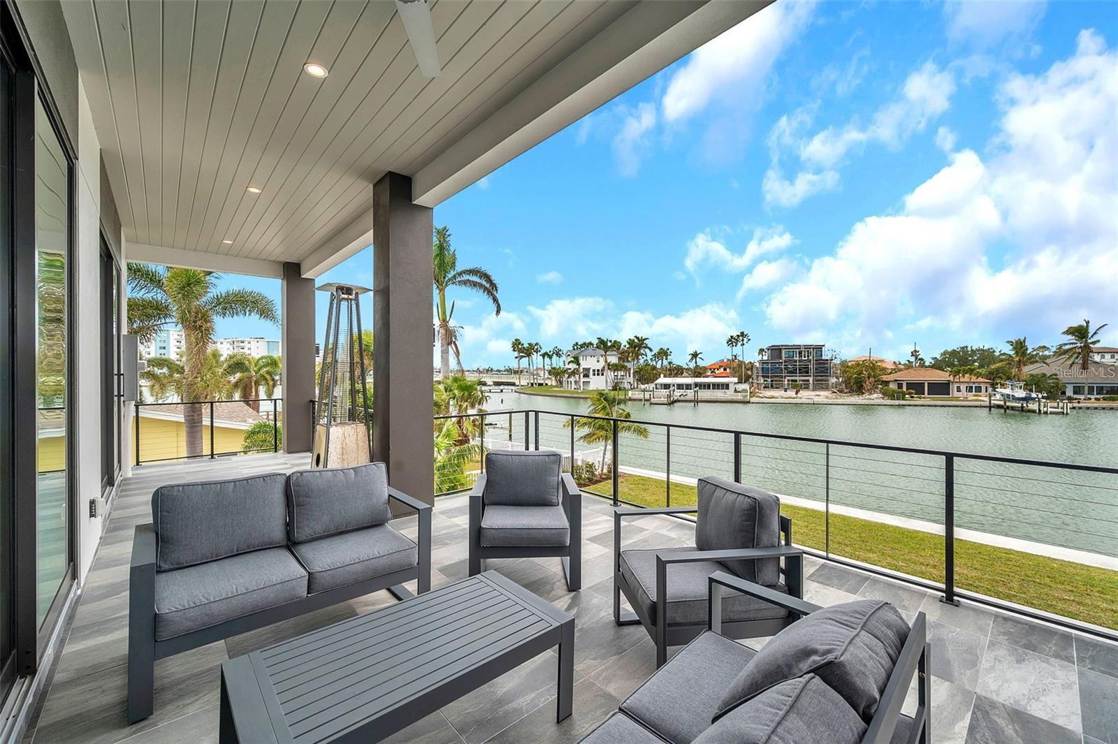 C7517469 Property Photo