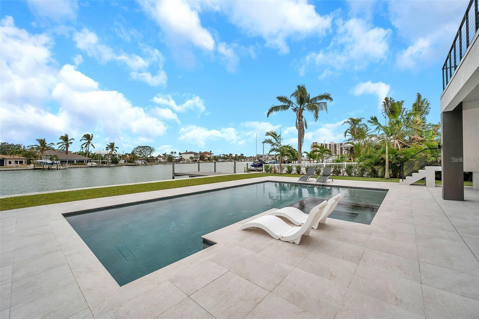 C7517469 Property Photo