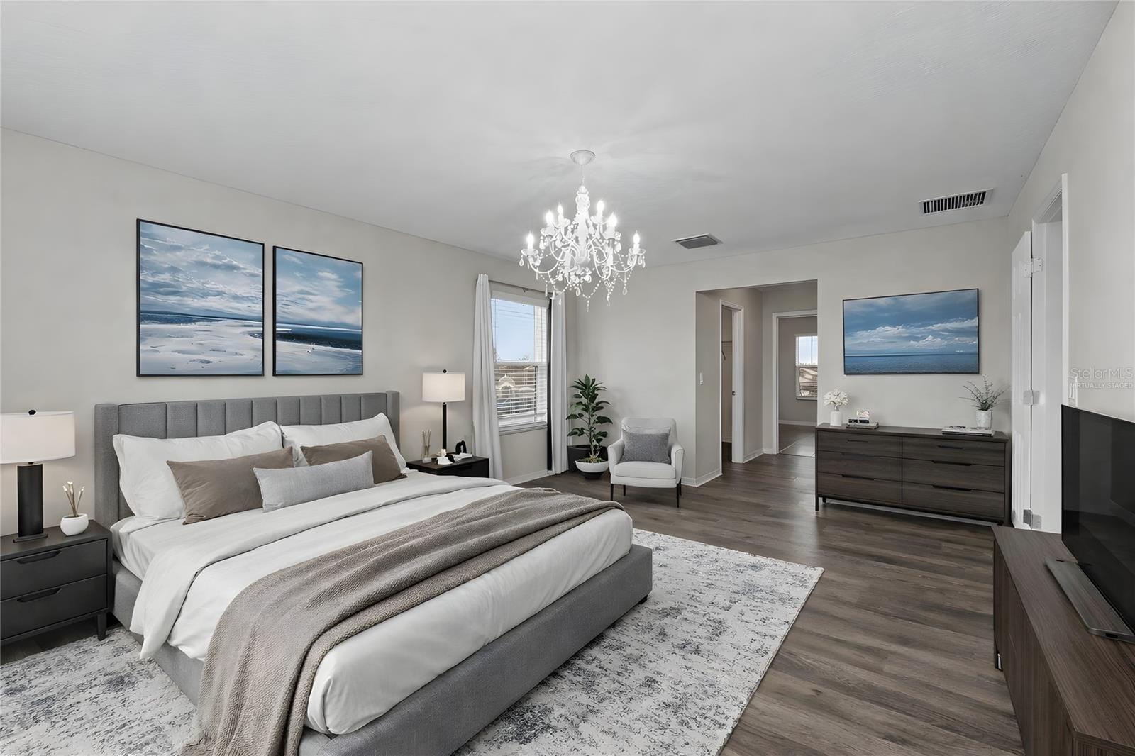 Virtually Staged owners suite!