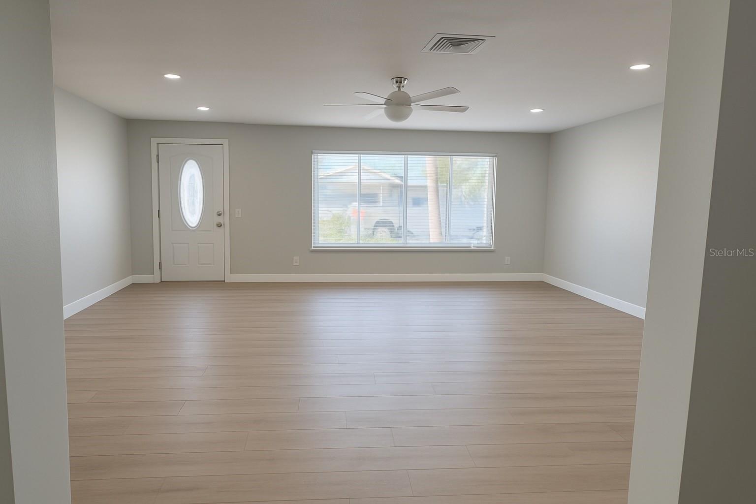 TB8446378 Property Photo