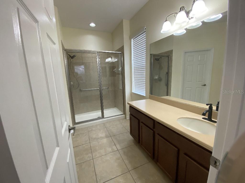 711 PARKER DEN DR, RUSKIN, FL, 33570